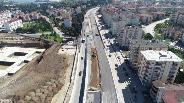 Yüzbaşılar köprülü kavşağı asfaltlanıyor