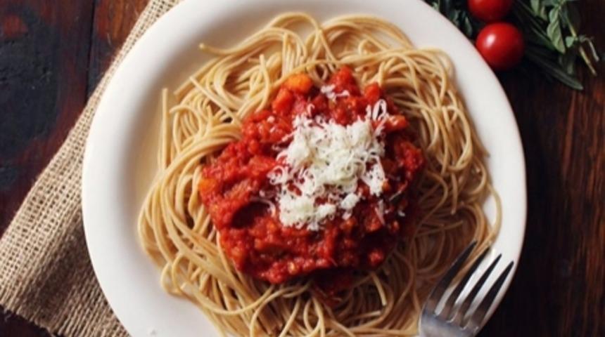 Domatesli Diyet Makarna