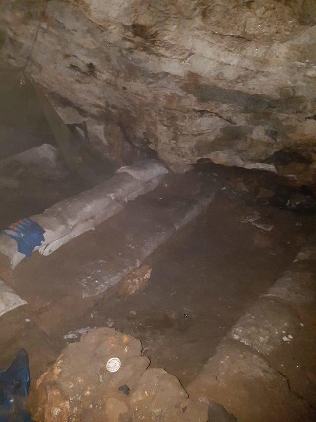 Mağarada PKK'lı teröristin cesedi ve patlayıcı bulundu