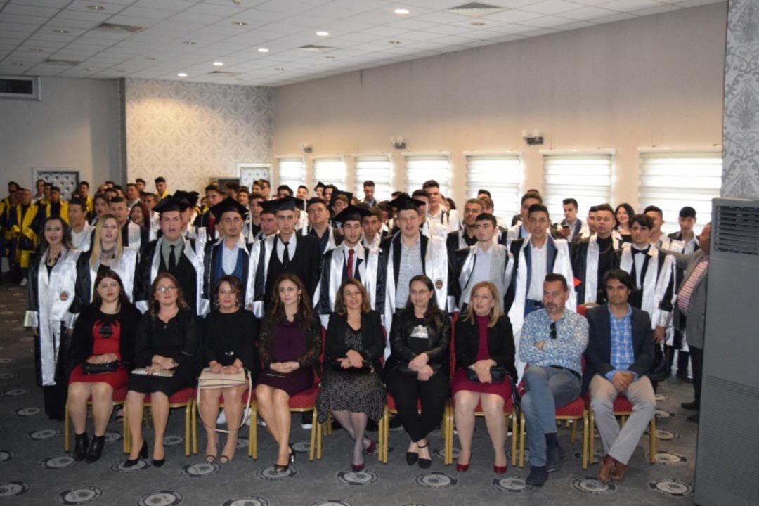 Turizm Lisesi &ouml;ğrencileri mezuniyet t&ouml;reninde buluştu