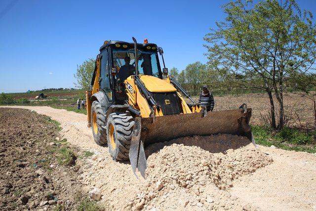 Haliliye kırsalında yol çalışmaları sürüyor