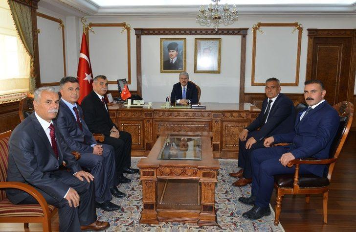 İlçe ve Belde Belediye Başkanları Vali Akın’ı ziyaret etti G2