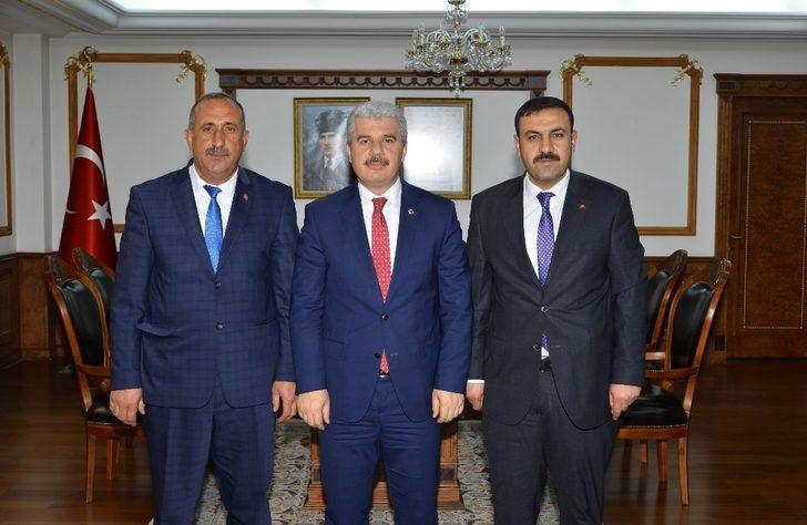 İlçe ve Belde Belediye Başkanları Vali Akın’ı ziyaret etti G4