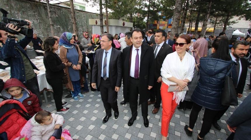 Hacılar&rsquo;da TSKGV yararına yardım kermesi d&uuml;zenlendi