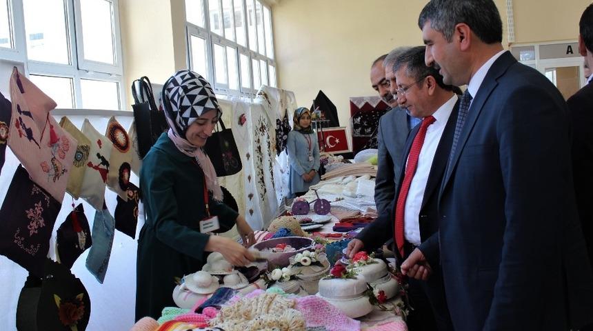 Elazığ&rsquo;da &ldquo;KYK K&uuml;lt&uuml;r Sanat Sokağı &rdquo; sergisi