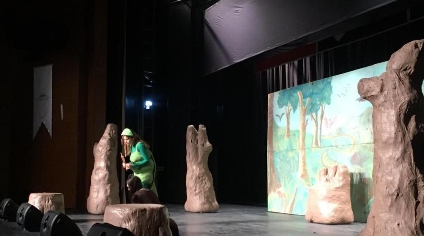 Bosch Çevre Çocuk Tiyatrosu Oyunu, Taşköprülü çocuklarla buluştu