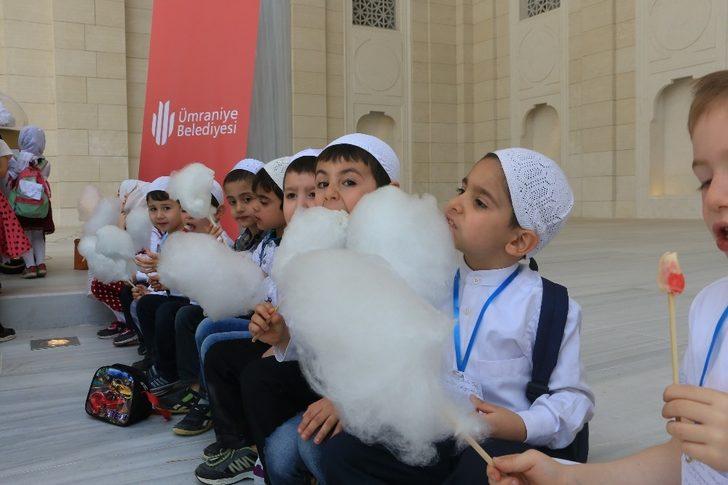 Ümraniyeli çocuklar Büyük Çamlıca Camii’nde buluştu G3