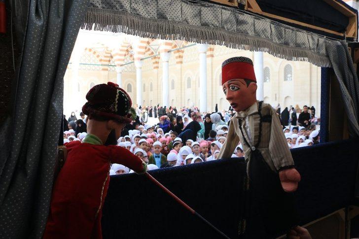 Ümraniyeli çocuklar Büyük Çamlıca Camii’nde buluştu G4