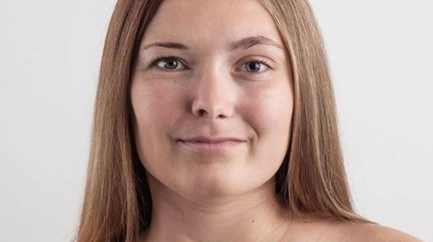 Aile &uuml;yelerinin fotoğraflarını birleştirince...