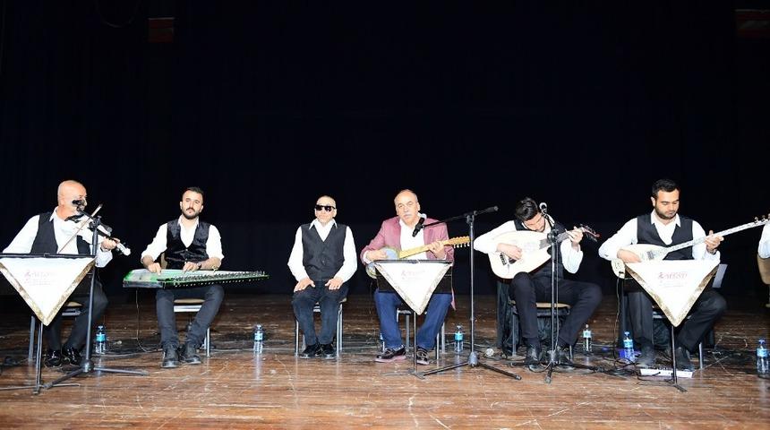 Fahri Kayahan memleketi Malatya&rsquo;da anıldı