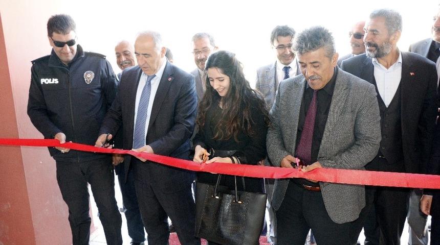 Hekimhan&rsquo;da T&Uuml;BİTAK Bilim Fuarı d&uuml;zenlendi