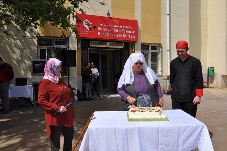 Afyonkarahisar Huzur Evi’nde 23 Nisan coşkusu G3