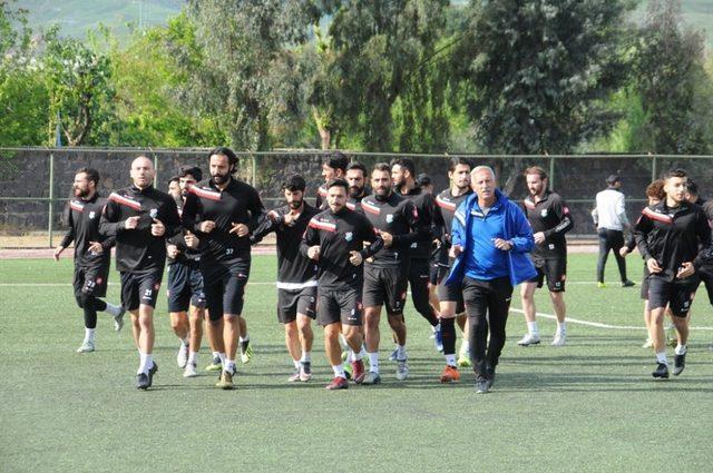 Cizrespor’da Anagold 24 Erzincanspor maçı hazırlıkları sürüyor