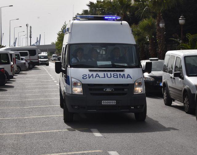 İzmir'de askeri birlikte eğitim kazası: 1 şehit, 1 yaralı (2)