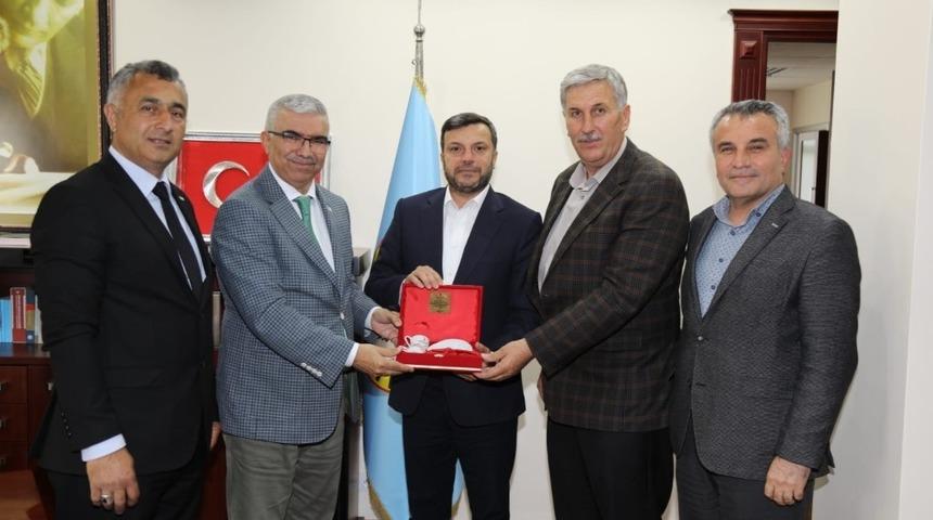 Kocaispir&rsquo;den Kızılay&rsquo;a destek