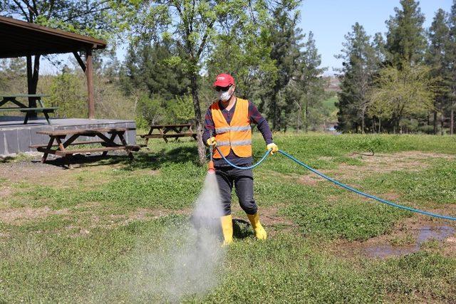 Büyükşehir Belediyesi ilaçlama çalışmalarına devam ediyor