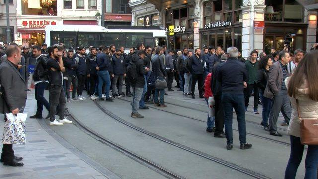 Polis, Taksim'de Soma protestosuna izin vermedi