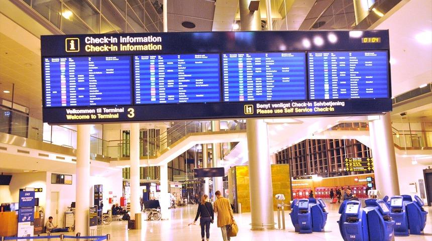 İskandinav Hava Yolları 205 seferini iptal etti