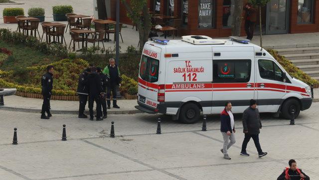 Haliç'te düşen kişiyi deniz polisi kurtardı