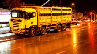 Konya'da TIR'ın çarptığı otomobildeki çocuk öldü
