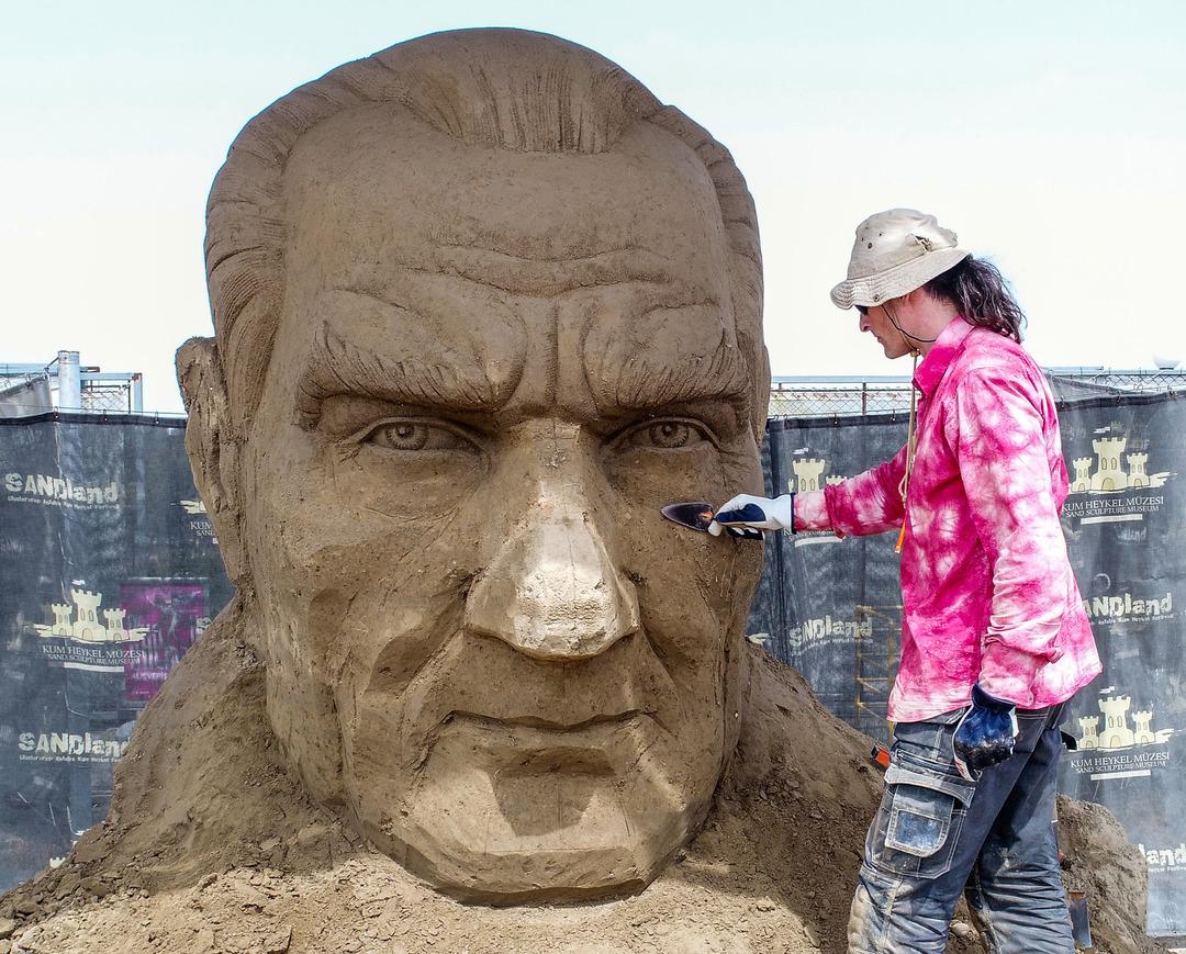 Deniz Efsaneleri, kumda canlanacak