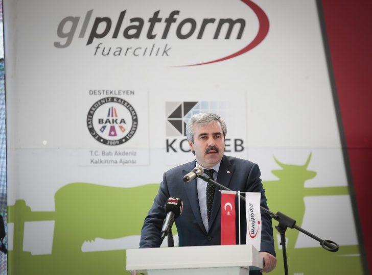 Burdur’da açılan fuarda, yenilikçi tarım makinaları sergilendi G5