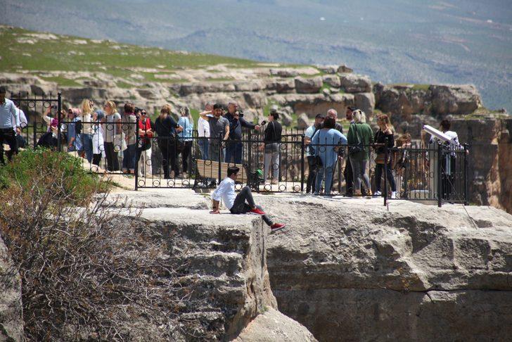 Fotoğraf çektirmek için sıraya giriyorlar G4