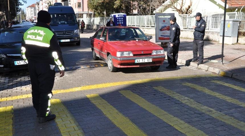 Trafik ihlallerine ceza yağdı