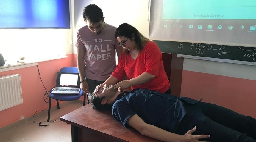 Pazarlar&rsquo;da ilk yardım kursu