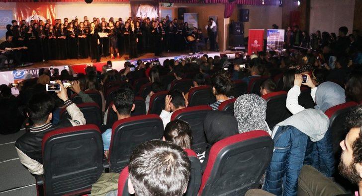 Kavram’dan yıl sonu eğlencesi G4