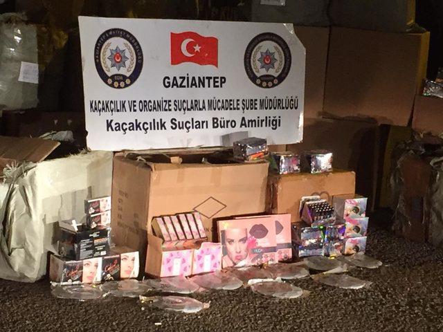 Gaziantep'te 198 bin 525 parça kaçak kozmetik ürün ele geçirildi