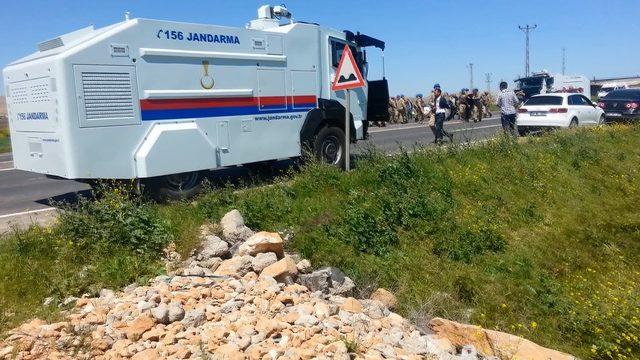 Hacze engel olmaya çalışanları, jandarma engelledi: 10 gözaltı