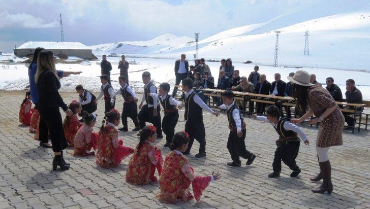 Köyde 23 Nisan Şenliği G1