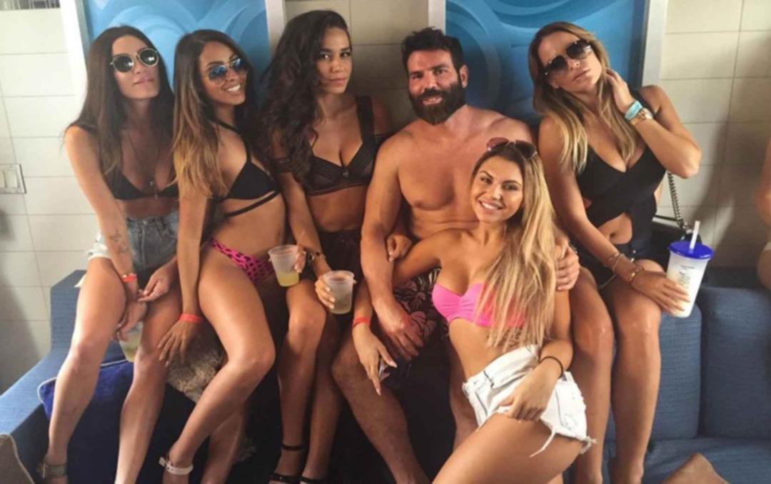 Dan Bilzerian'in olay yaratan doğum g&uuml;n&uuml; partisi!