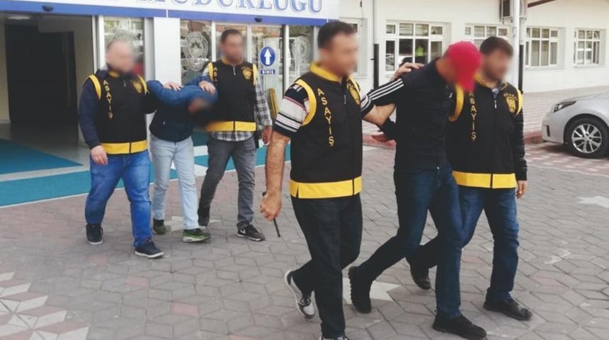 Aksaray&rsquo;da firari 5 kişi yakalanarak tutuklandı