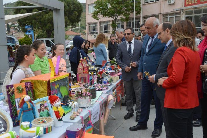 Öğrenciler atıklardan sanat eserleri yaptı G1