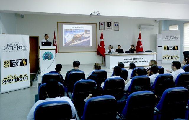 Büyükşehir’den hayvan sevgisi ve bakımı semineri