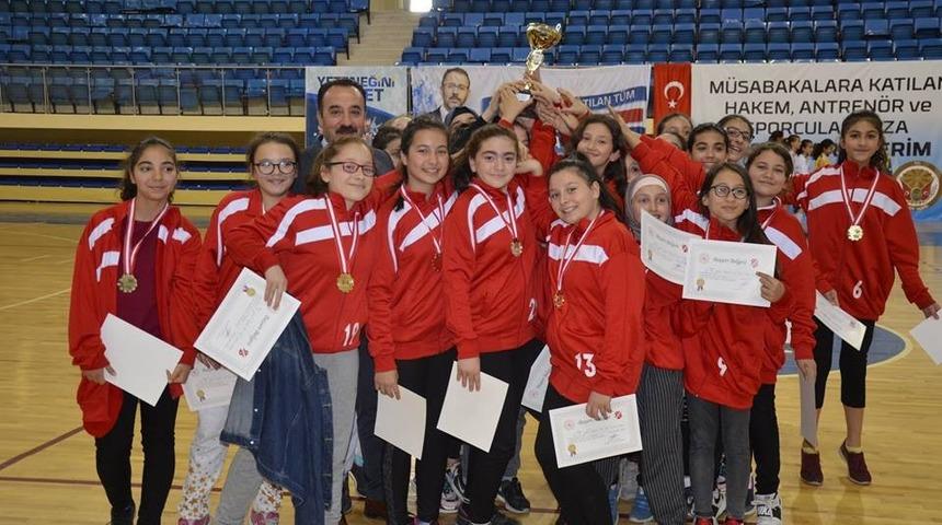 Basketbol İl Birinciliği m&uuml;sabakaları sona erdi