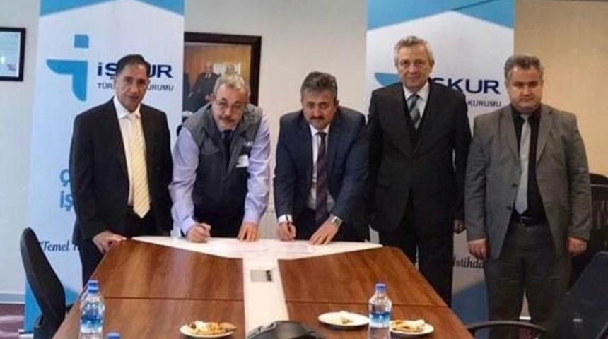 Tavşanlı&rsquo;da MEGİP protokol&uuml;yle 300 kişiye iş imk&acirc;nı
