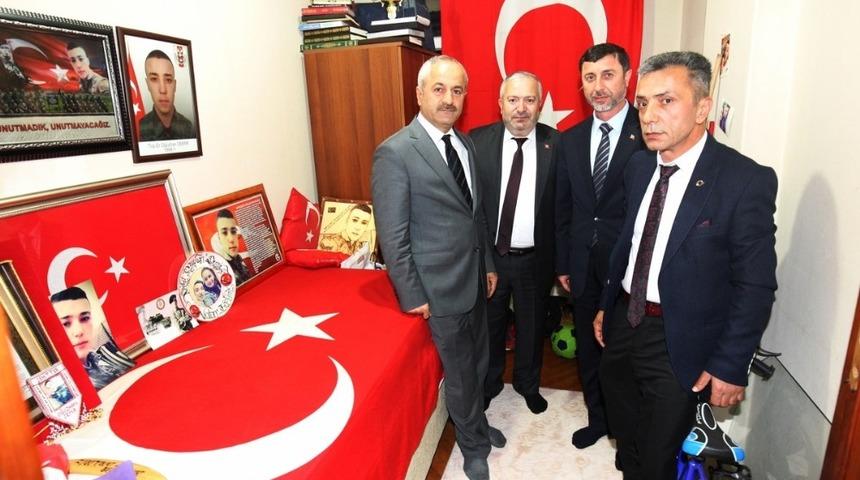 Başkan B&uuml;y&uuml;kg&ouml;z&rsquo;den şehit ailelerine ziyaret