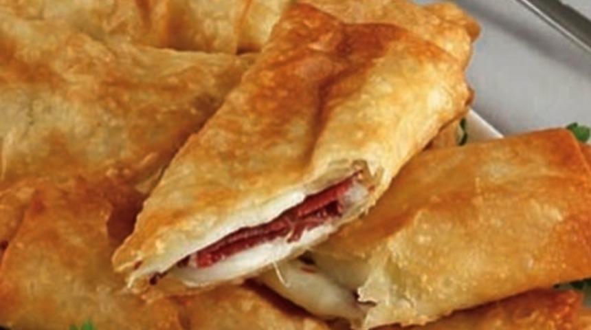 Paçanga böreği fırında nasıl yapılır? Hem hafif hem çok leziz 