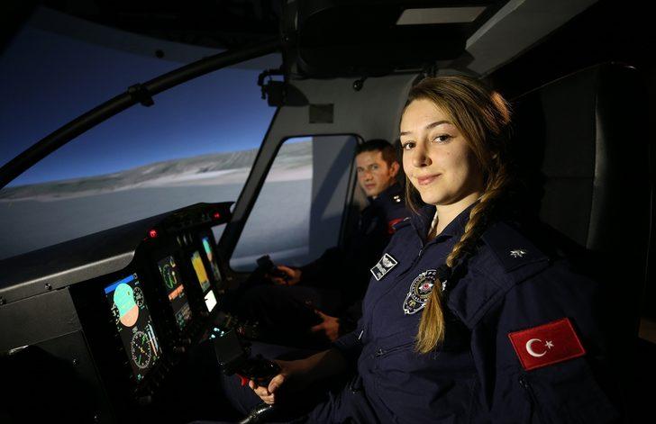 Emniyetin ilk kadın helikopter pilotu Elif Gökçe Erol tarihe geçti G3