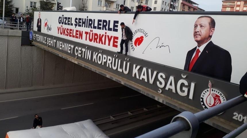 Uşak’ta bunalıma giren genç köprüden atlamak istedi