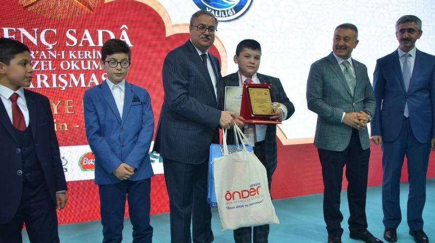 Kur’an-ı Kerim’i Güzel Okuma Yarışması’nın finali Mersin’de yapıldı