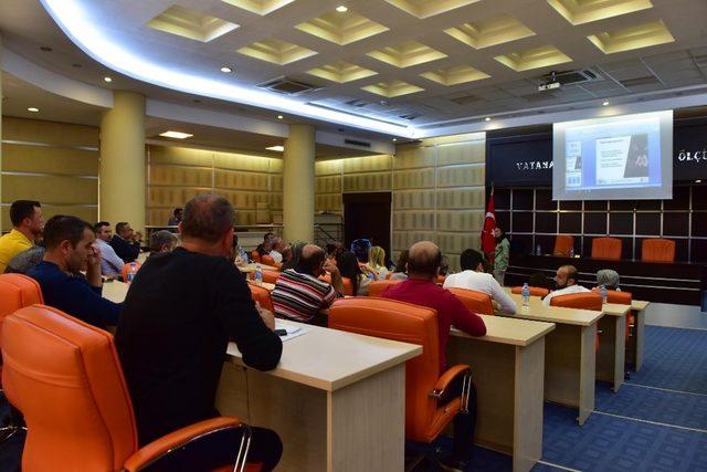 Belediye personeline madde bağımlılığı semineri