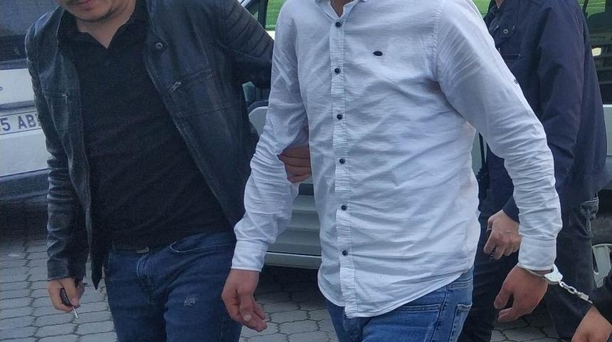 Kamyondan ak&uuml; hırsızlığına g&ouml;zaltı