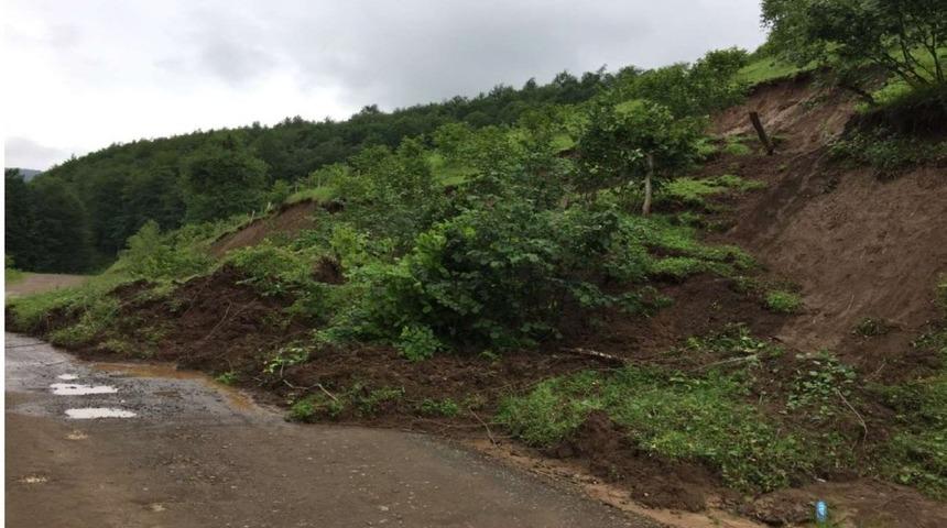 Ordu&rsquo;da heyelandan kapanan yollar hizmete a&ccedil;ıldı