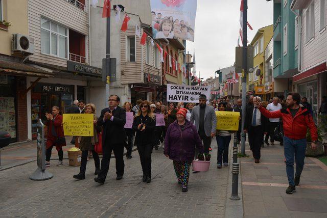 Şile'de çocuk istismarına tepki yürüyüşü