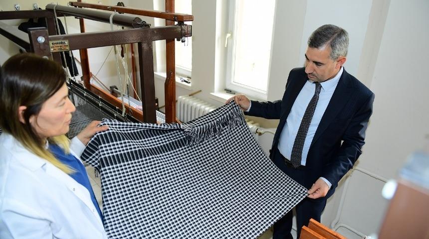 Başkan &Ccedil;ınar, esnaf ve vatandaşlarla buluştu