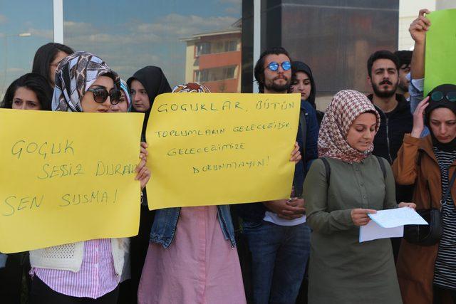 Bingöl'de, Küçükçekmece'deki cinsel saldırı protesto edildi